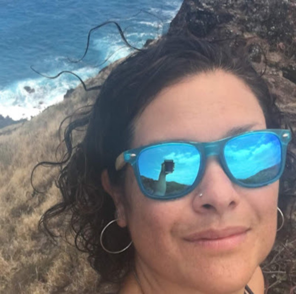 Meet your Posher, Theresa - Picture 1 of 1